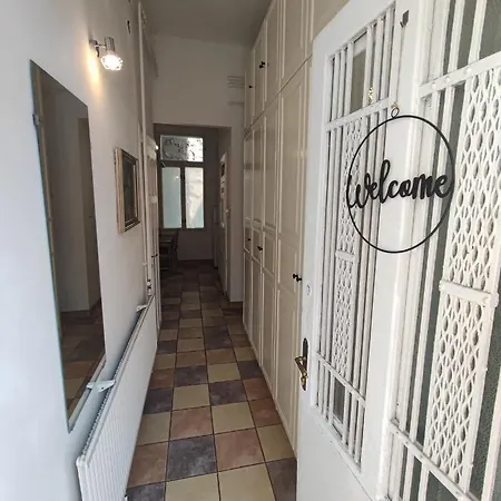 Hun Galeria * Budapešť